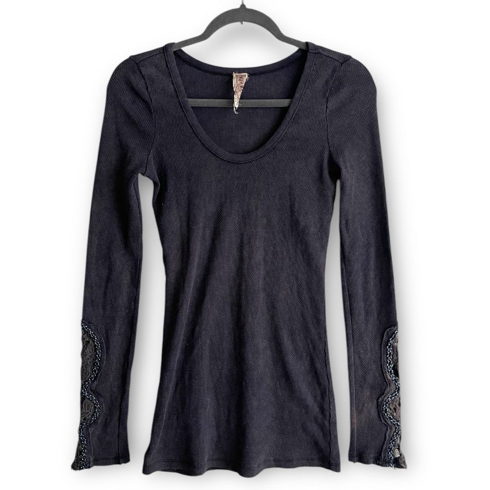 Rare Vintage Free People Crafty Lace Cuff Thermal Navy Tunic Top